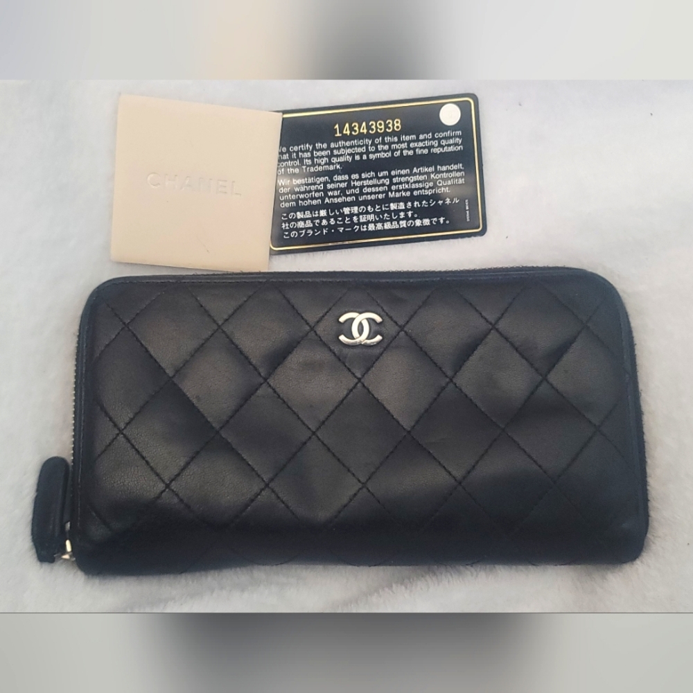 Chanel Black Quilted Lambskin Long Zipper Wallet